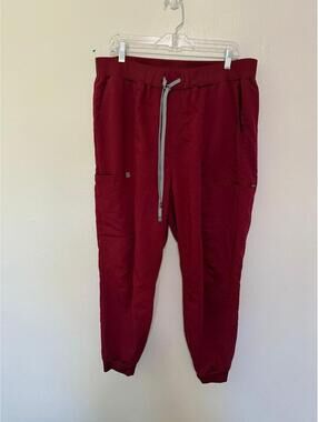 Fabletics scrub joggers size XXL/1X